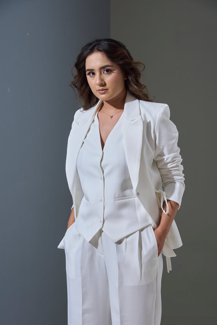 Model wearing 3 piece set(Blazer, Waist coat and Pants)
