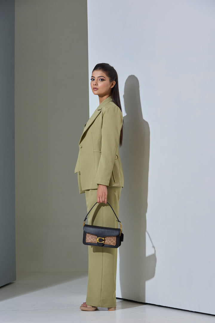 Model wearing 3 piece set(Blazer, Waist coat and Pants)