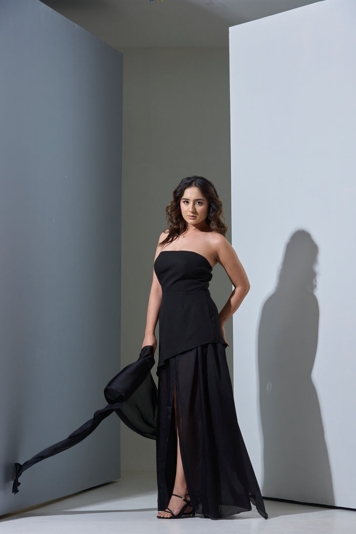Woman in a black strapless gown with Chiffon Satin Stole