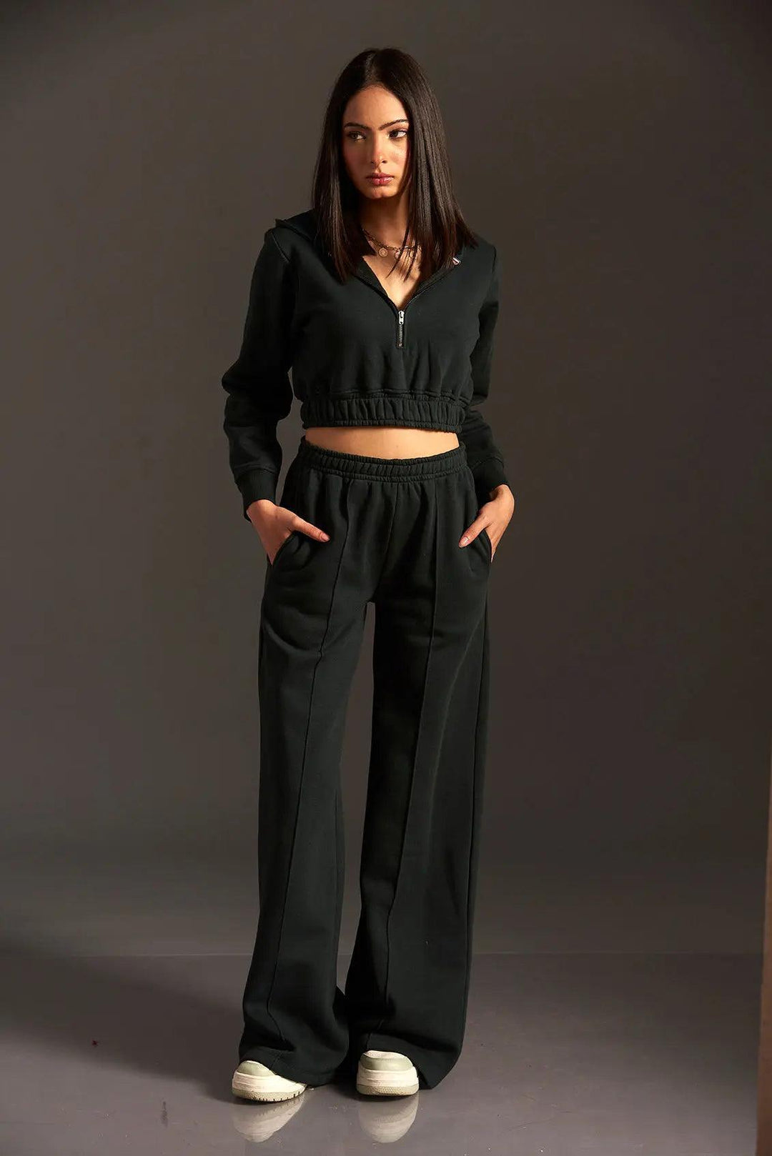 Cropped Hoodie with Flared Jogger Pants - Risate