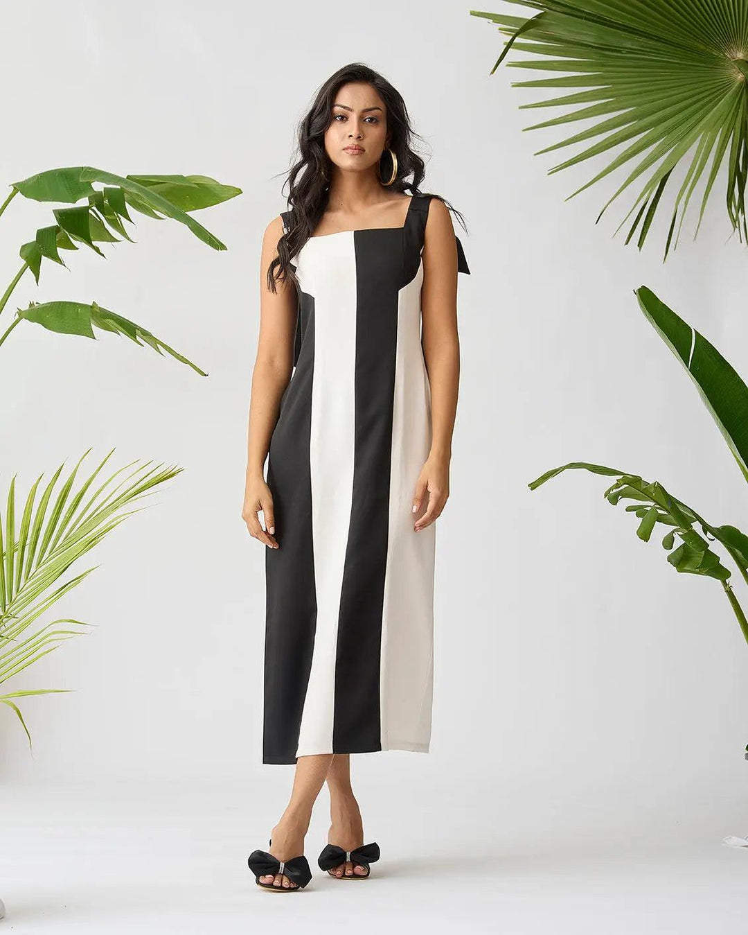 Feathered Harmony Colour block Dress - Risate