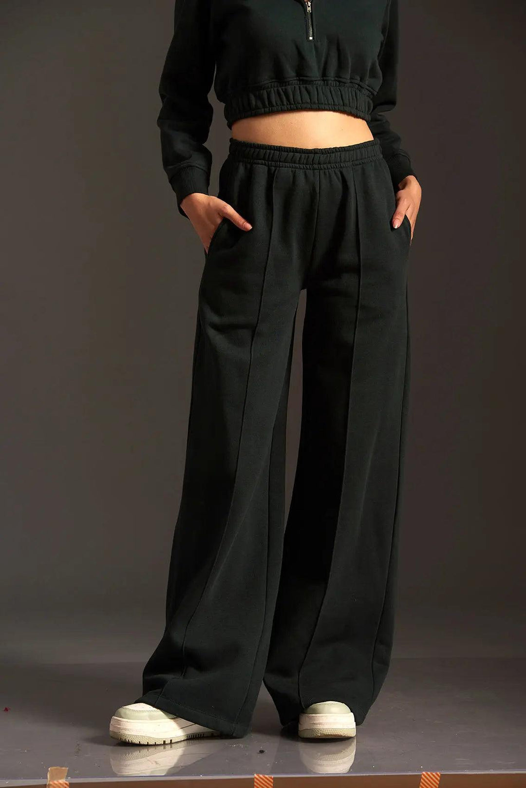 Flared Fleece Jogger Pants for Women - Risate