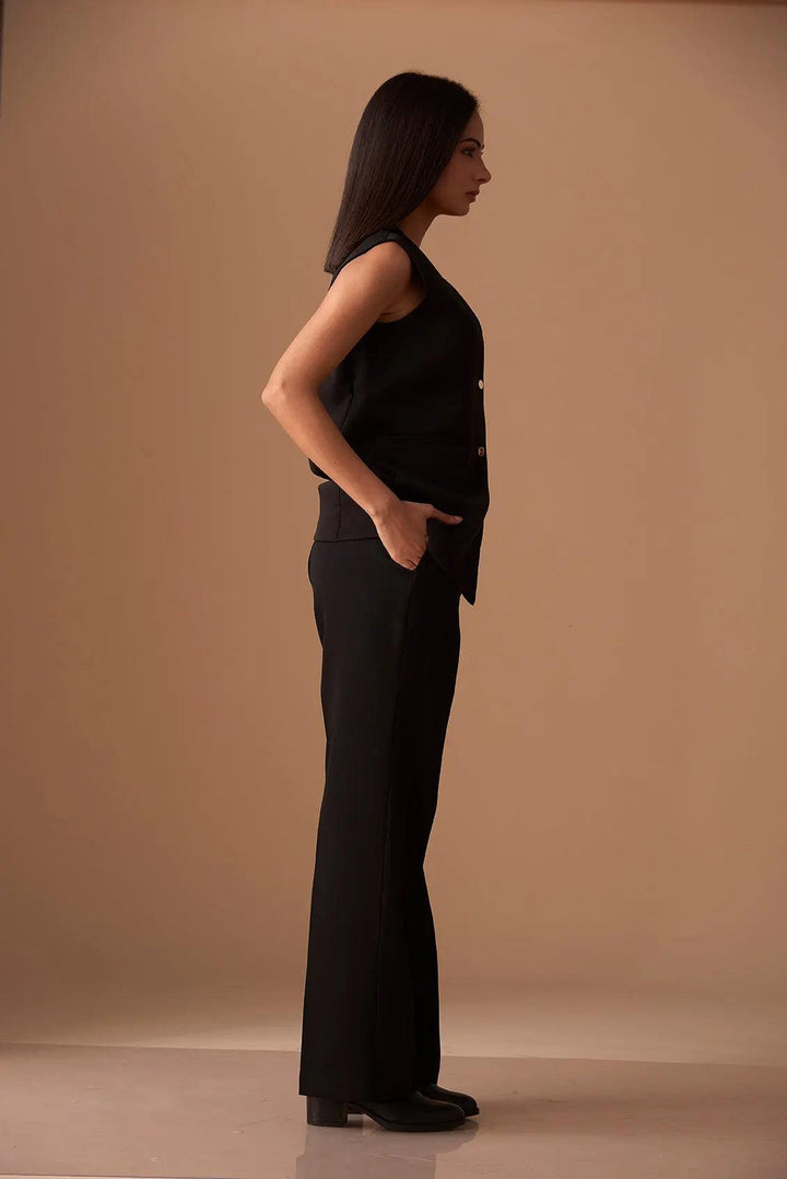 Sharp Blazer Vest with Straight fit Pants - Risate
