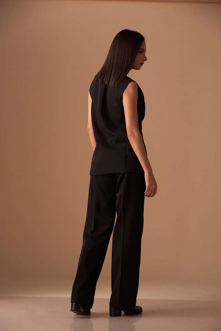 Sharp Blazer Vest with Straight fit Pants - Risate