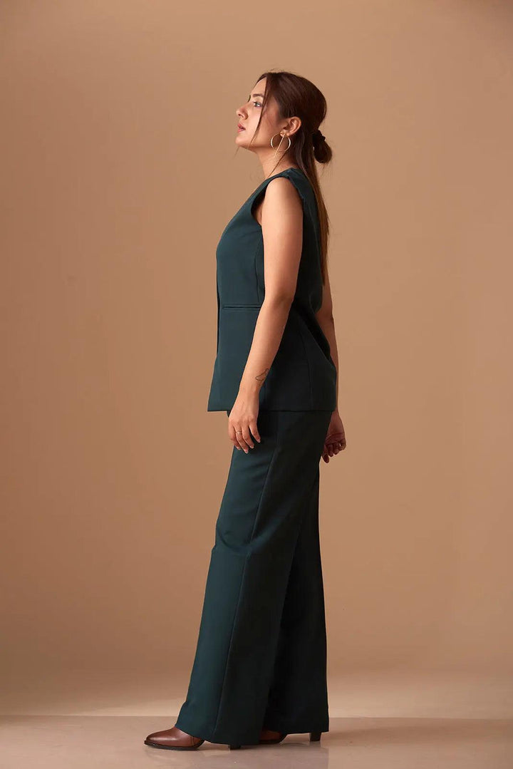 Sharp Blazer Vest with Straight fit Pants - Risate