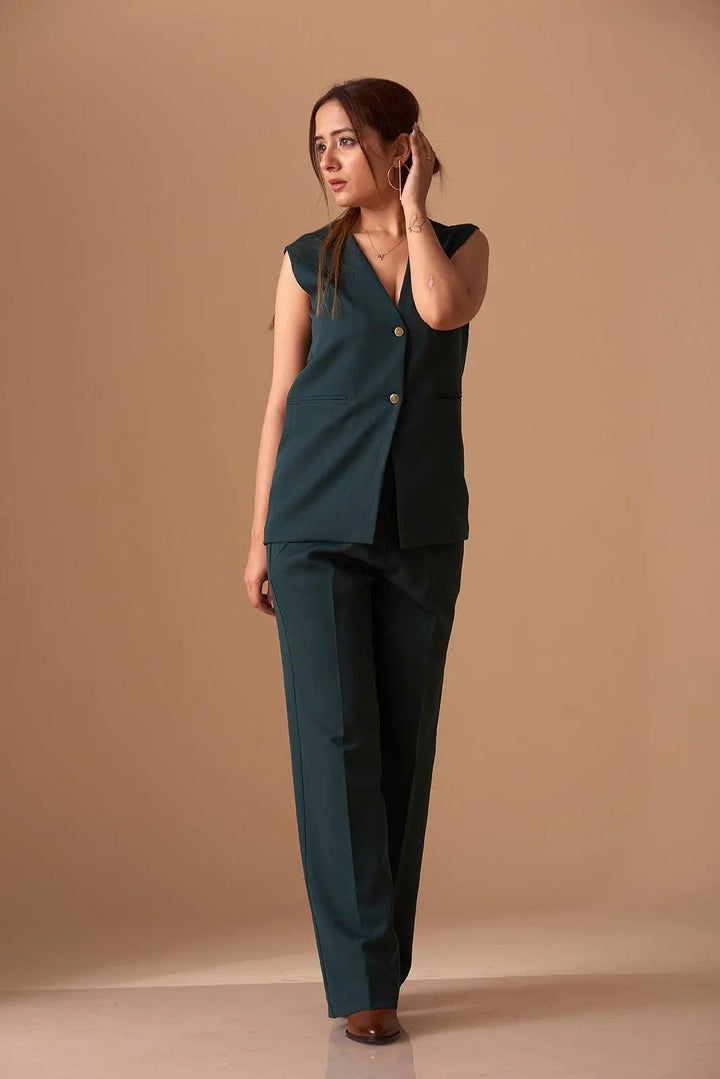 Sharp Blazer Vest with Straight fit Pants - Risate