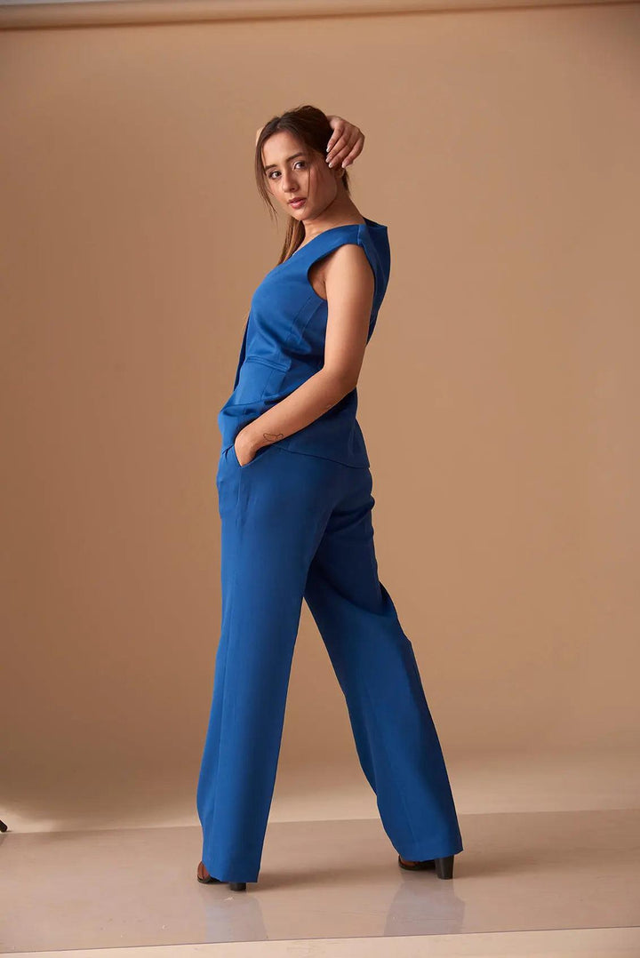 Sharp Blazer Vest with Straight fit Pants - Risate