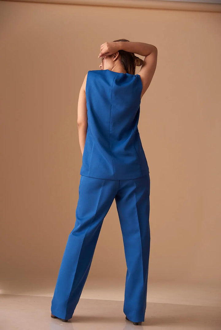 Sharp Blazer Vest with Straight fit Pants - Risate