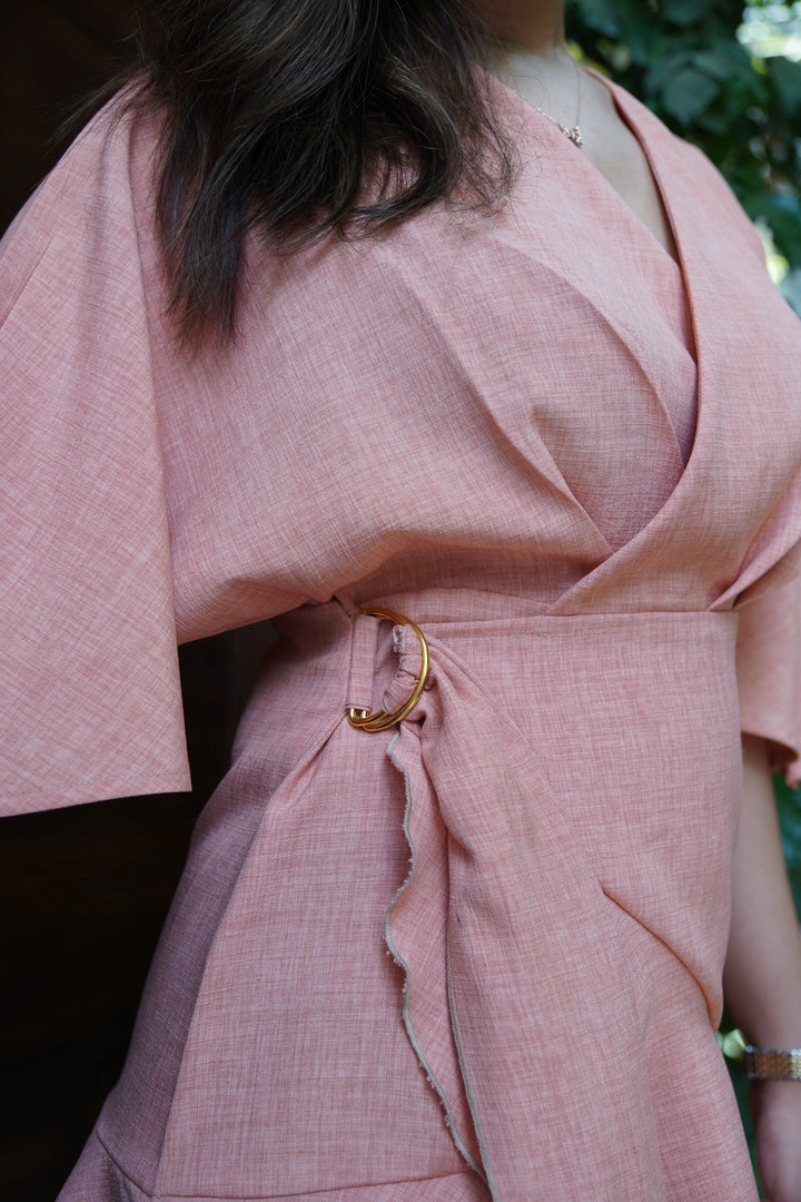 Risate blaze dress for women in soft pink with a stylish belt detail and wide sleeves