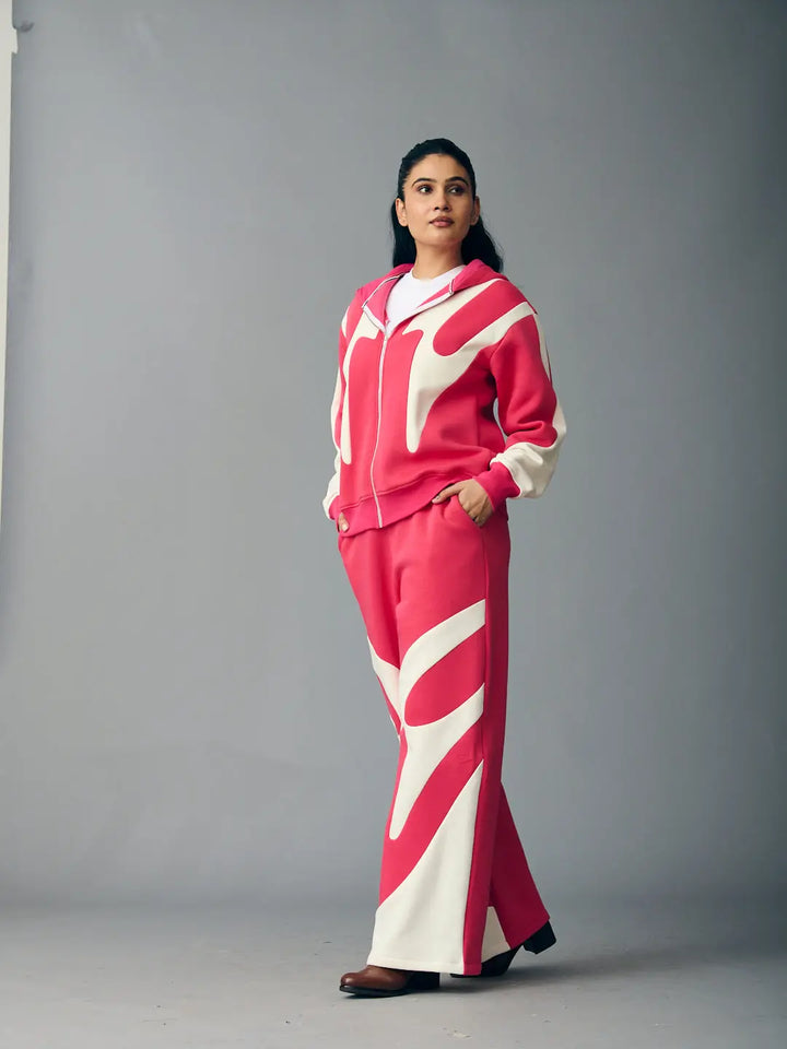 Risate chic streetwear set for women featuring a pink and white design with comfortable fit