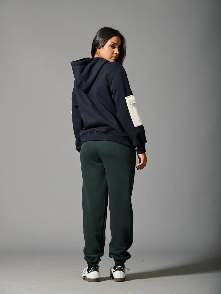 Risate color block hoodie for women in navy with stylish white accents and a comfortable fit