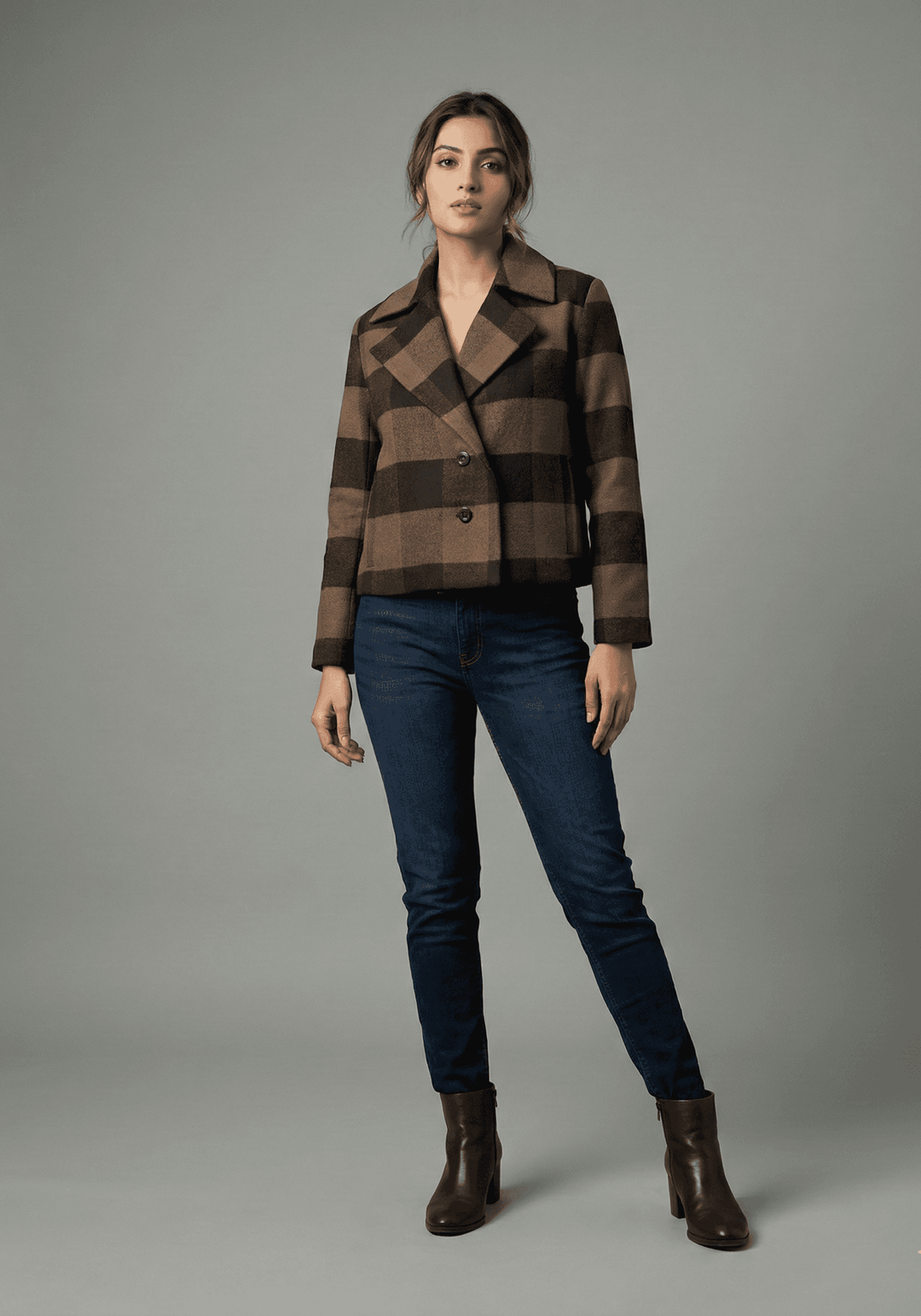 Risate espresso checkered cropped jacket featuring a stylish design and a tailored fit for modern fashion