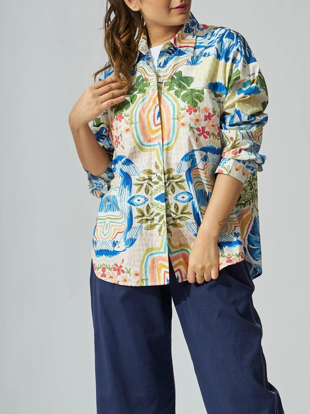Risate personage print cotton shirt for women with colorful floral and animal patterns