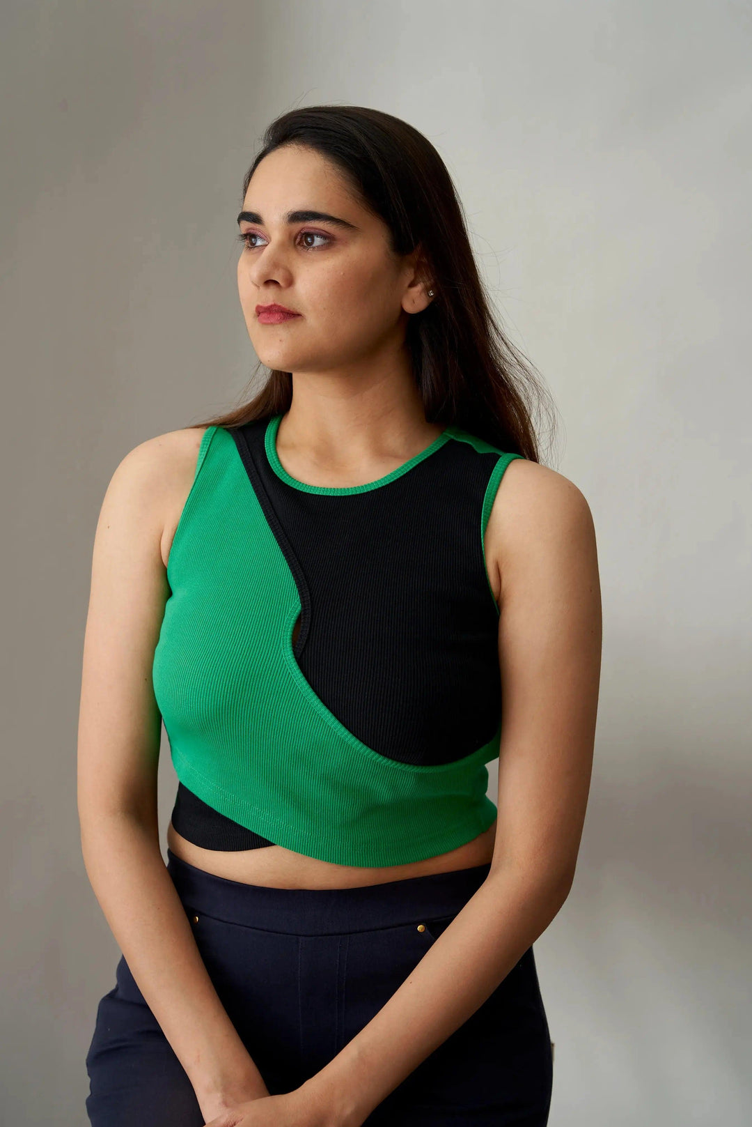 Stylish Risate ribbed crop top for women in green and black with a modern design