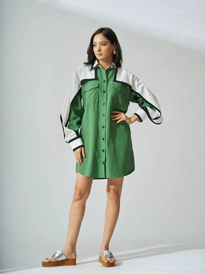 Risate Tencel linen mini shirt dress in green with stylish contrasting sleeves and front pockets