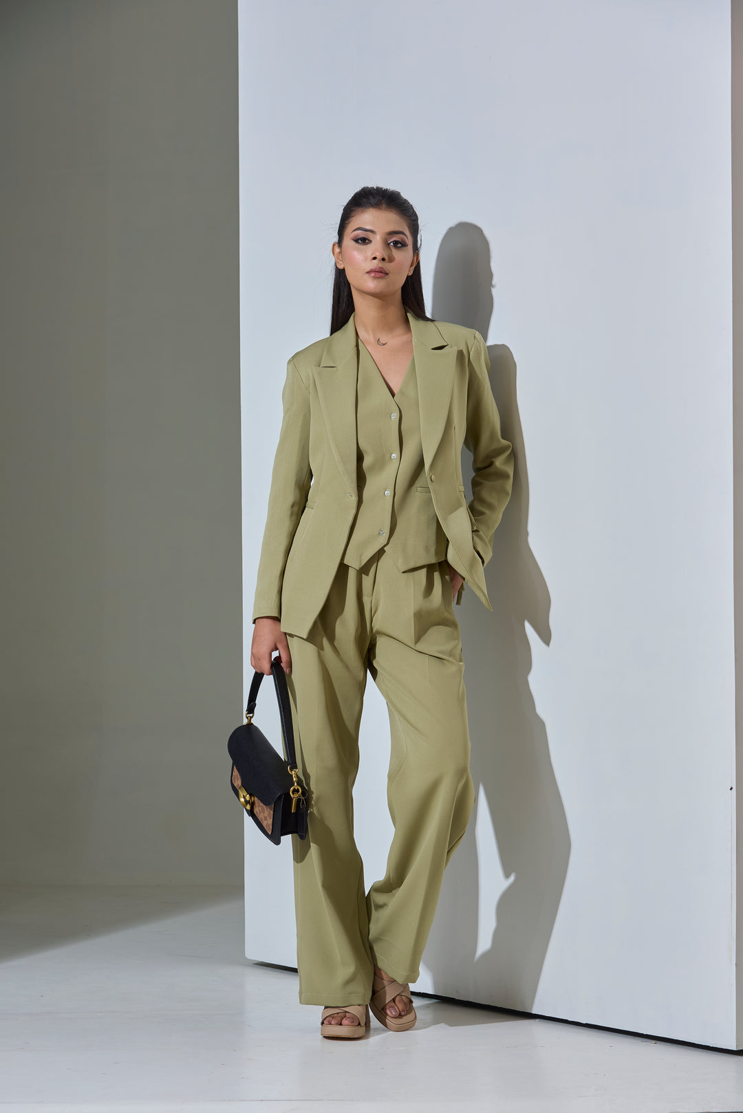 Stylish Risate Valencia 3 Piece Set in olive green featuring a blazer, top, and pants for a chic look