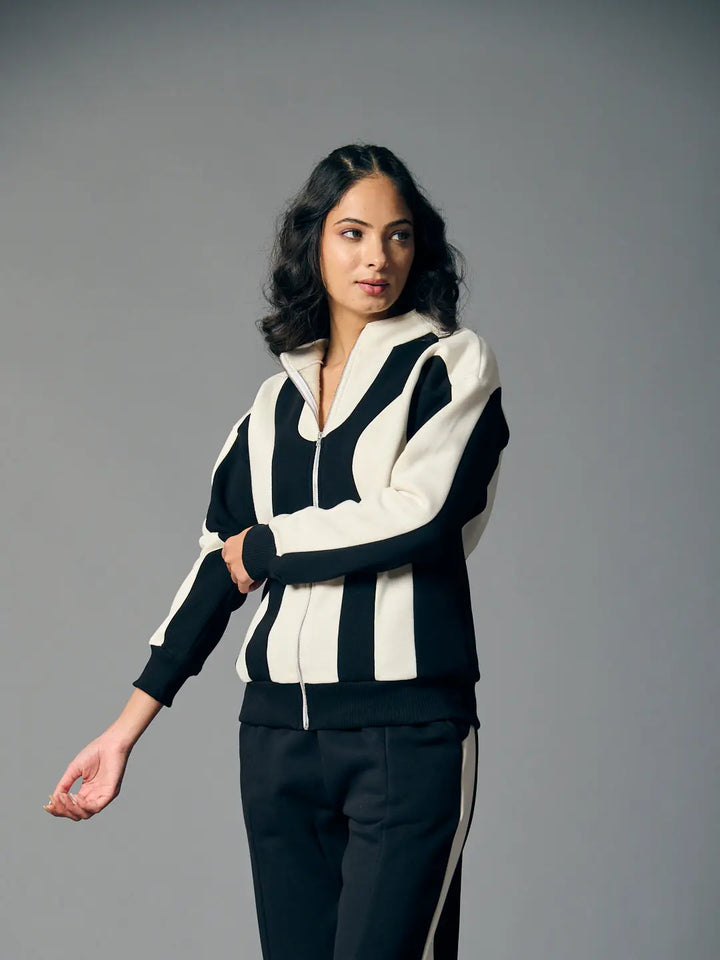 Bold edge sweatshirt for women in black and cream with stylish zip-up design and relaxed fit