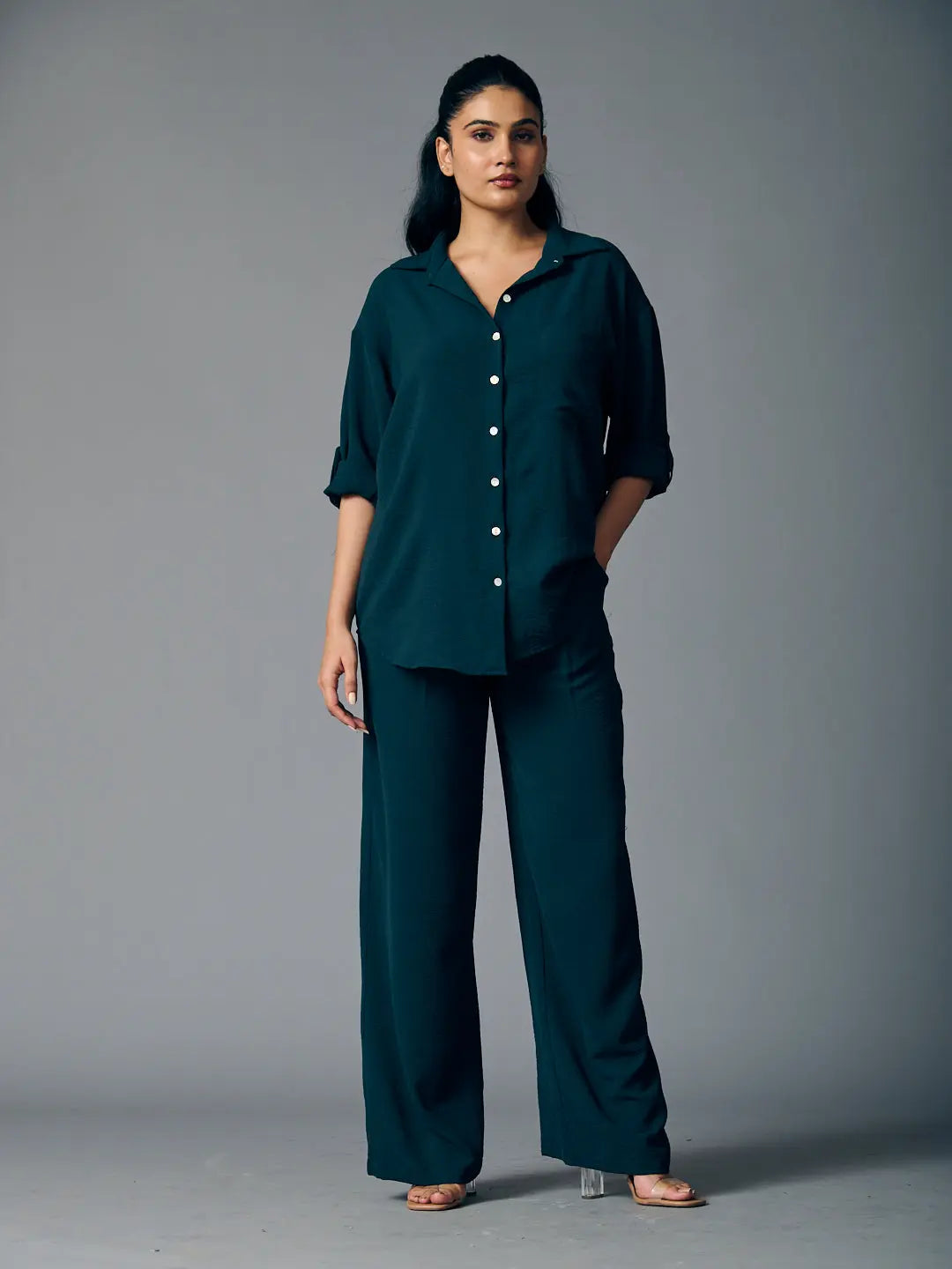 Risate women's classic shirt and pants set in dark green with a relaxed fit and button details