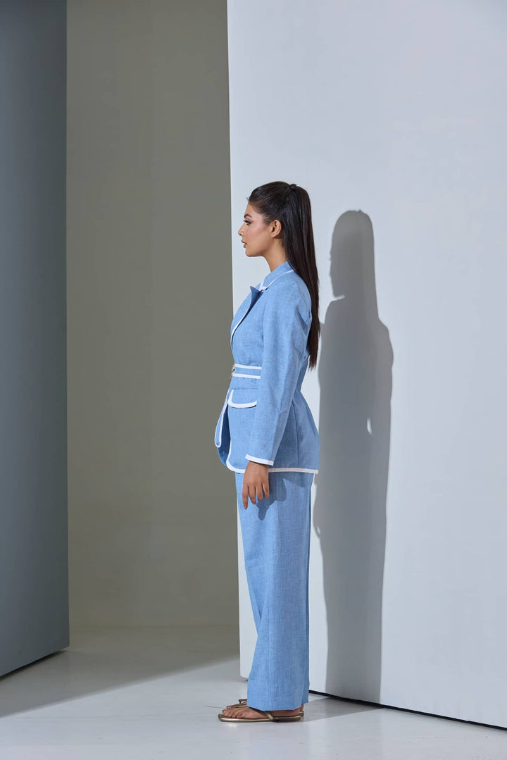Risate women's co-ord set for office in light blue with tailored blazer and wide-leg pants