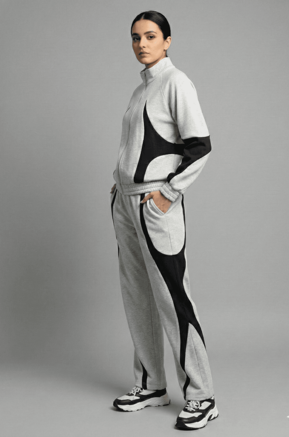 Risate women's co-ord set heather grey featuring a stylish design with black accents and practical pockets