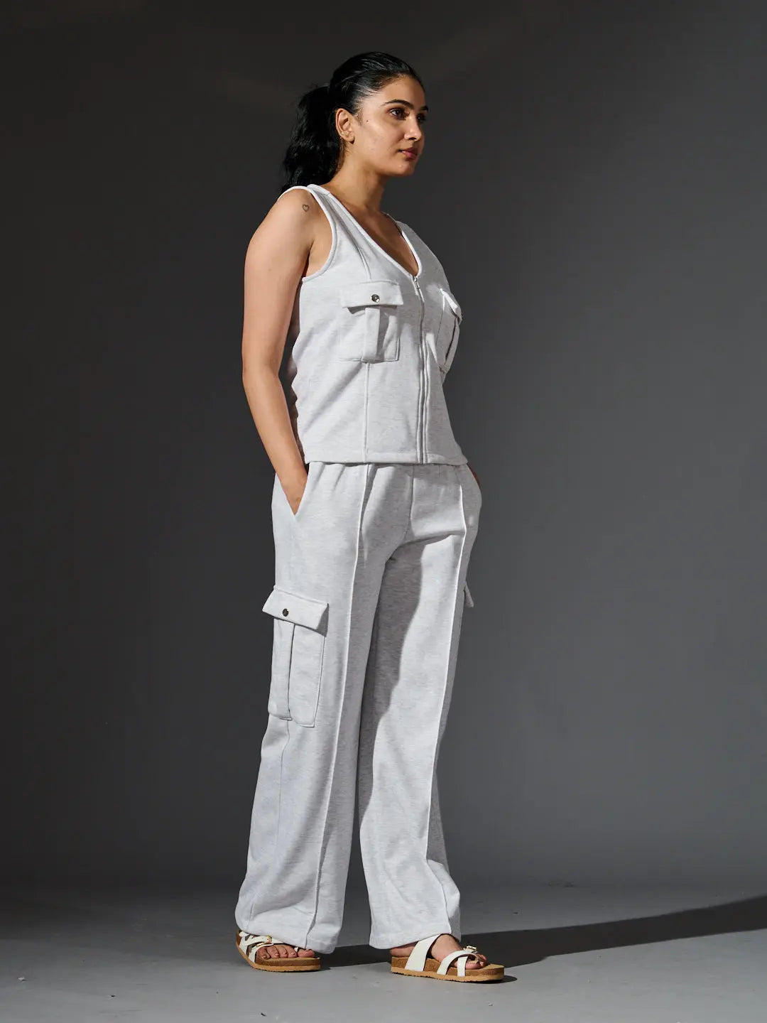 Risate women's fleece coords set featuring a sleeveless top and jogger pants in light gray